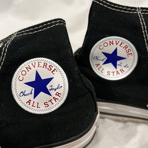 Converse Black & White All Star High Top Kids Size 1